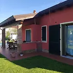 Ca'melia Villa *