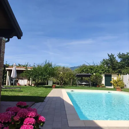 Ca'melia Villa